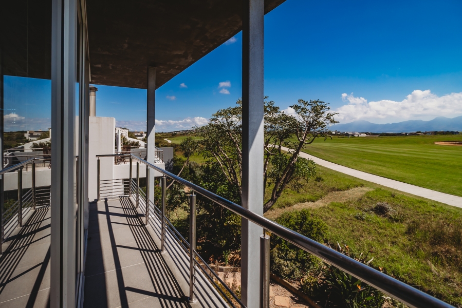 4 Bedroom Property for Sale in Oubaai Western Cape